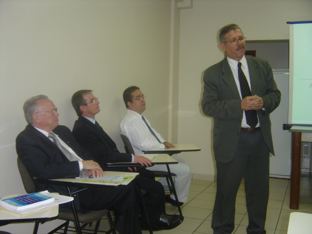 Foto: rotary 01_09_05 022.jpg
Criada em : 24/08/2020 20:03:49
Peso : 150762 bytes
Dimenso : 640 X 480 pixel
Cores : 
Foto = 5